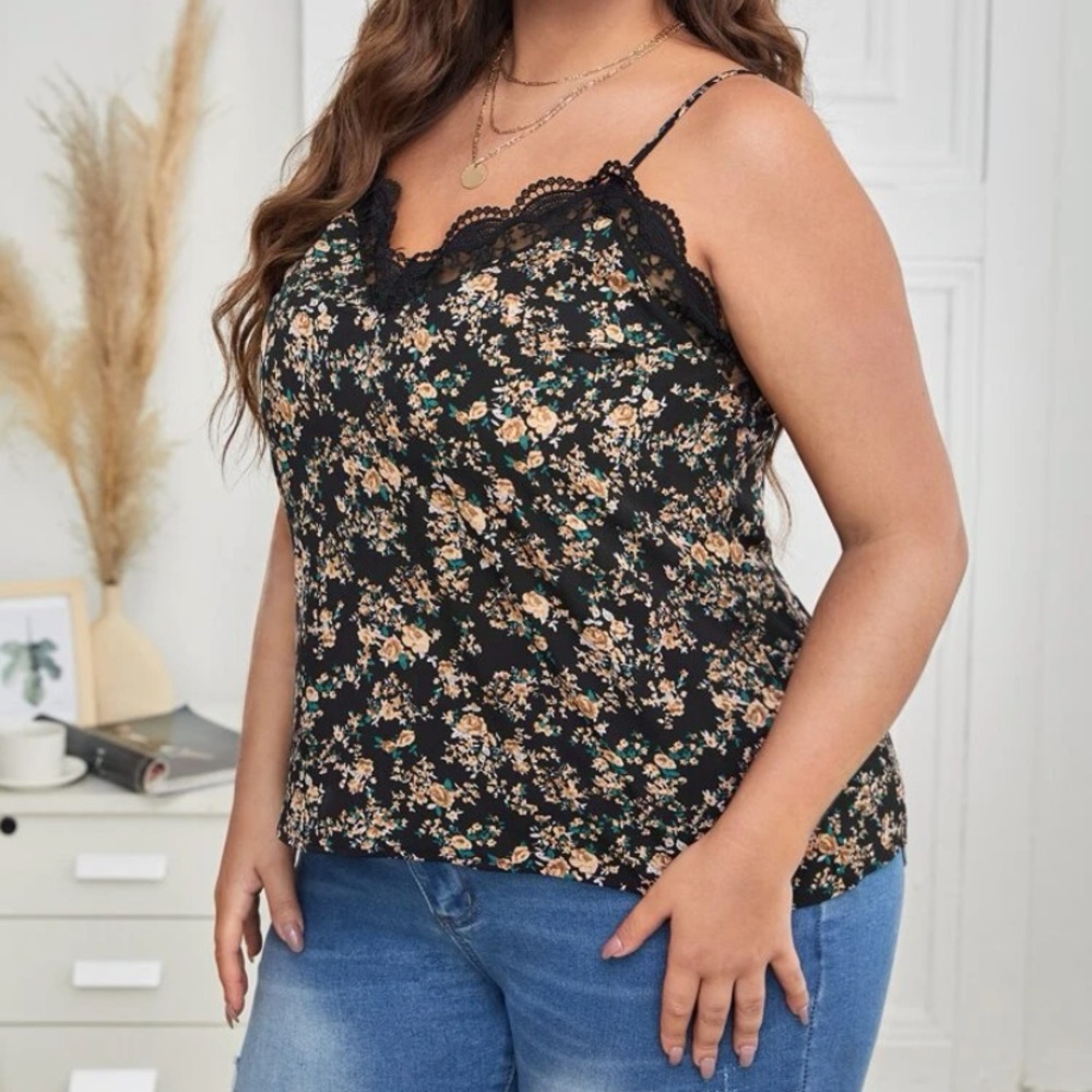 Lace trimmed floral tank
